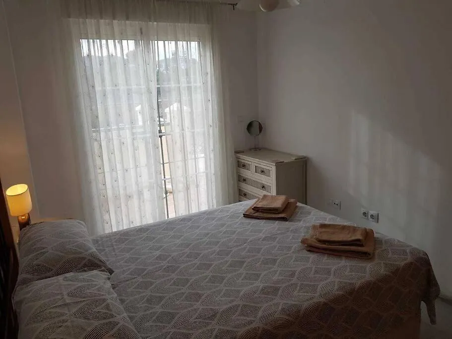 Villa Stunning 2-Bed House In Nerja W. Pool, A/C, Garage Spanien
