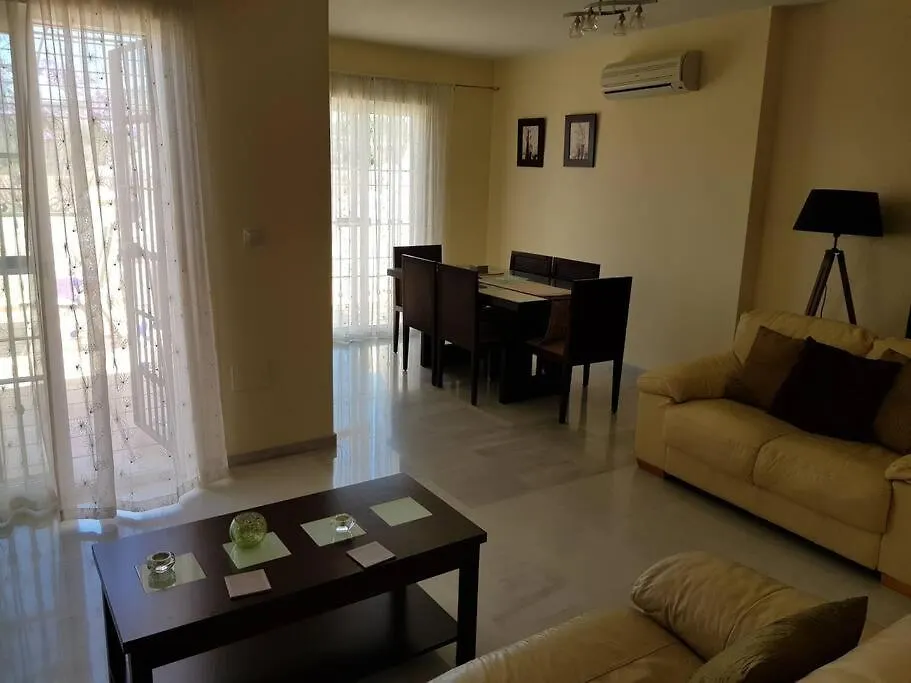 Casa vacanze Villa Stunning 2-Bed House In Nerja W. Pool, A/C, Garage Spagna