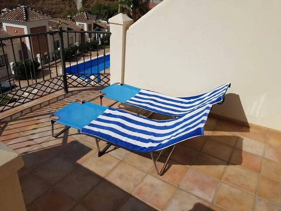 Villa Stunning 2-Bed House In Nerja W. Pool, A/C, Garage